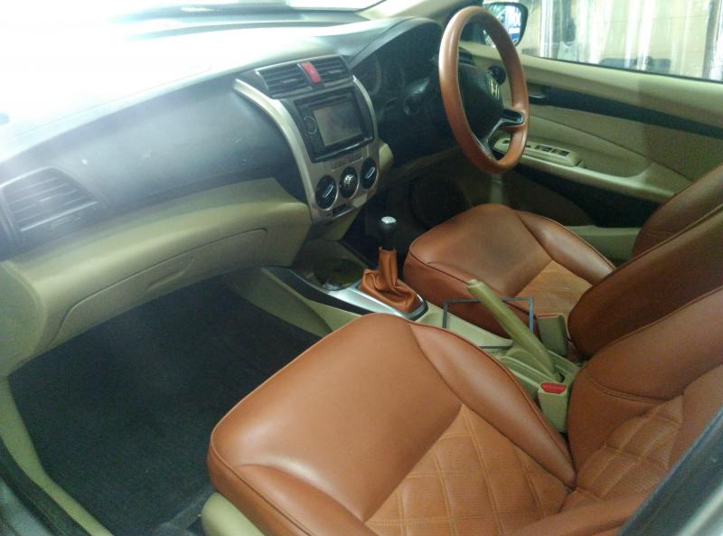 Honda City 1.5 E MT i-VTEC 2012