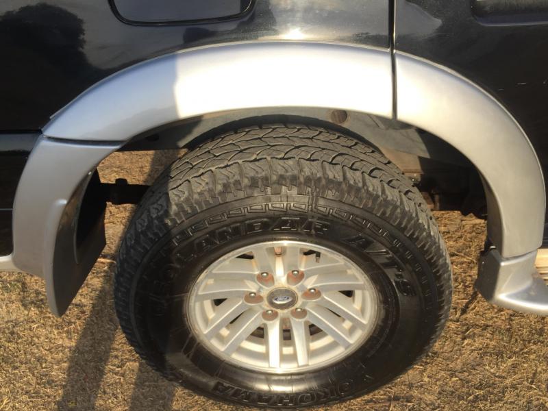 Used Ford Endeavour 2.5L 4x2 2006 Model (PID1415646304) Car for Sale