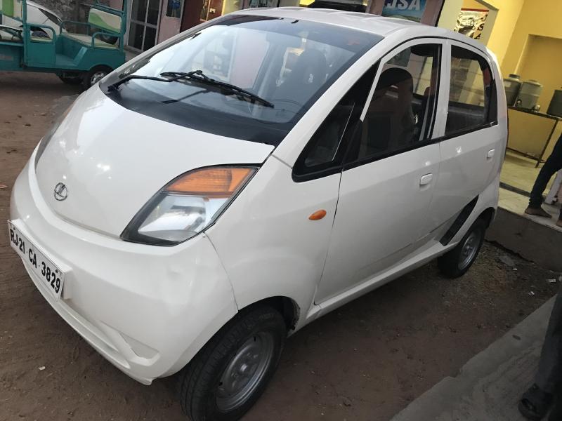Tata Nano CX 2011