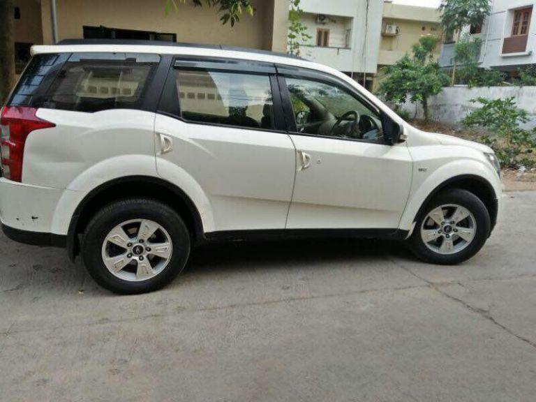 Mahindra XUV500 W8 2012