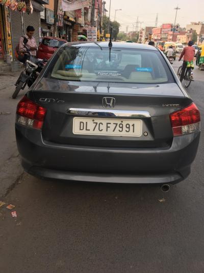 Honda City V i-VTEC 2009