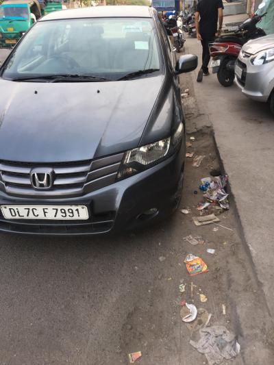 Honda City V i-VTEC 2009