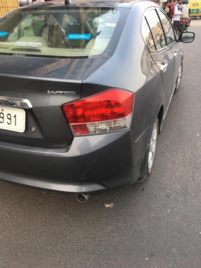 Honda City V i-VTEC 2009