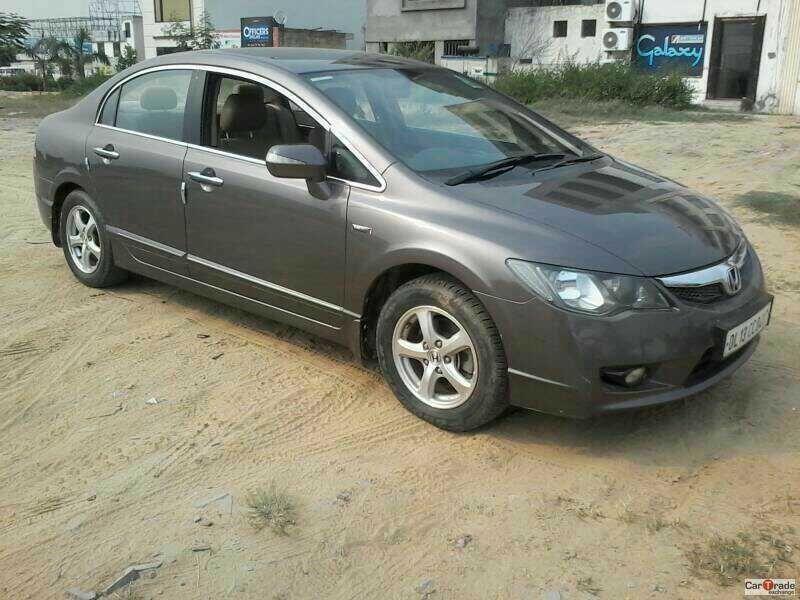 Honda Civic 1.8 V AT 2012