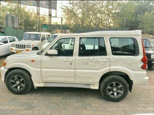 Mahindra Scorpio VLX 2010
