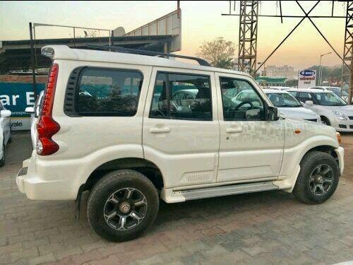 Mahindra Scorpio VLX 2010