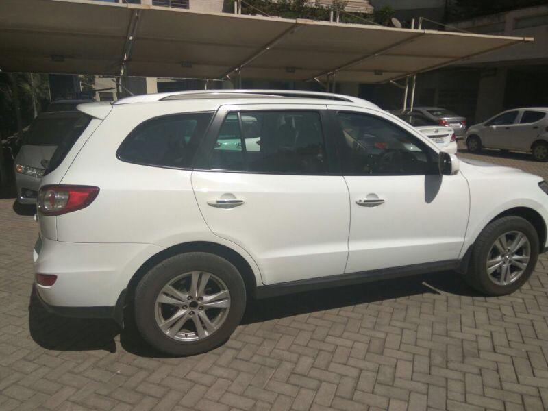 Hyundai Santa Fe 4WD AT 2012
