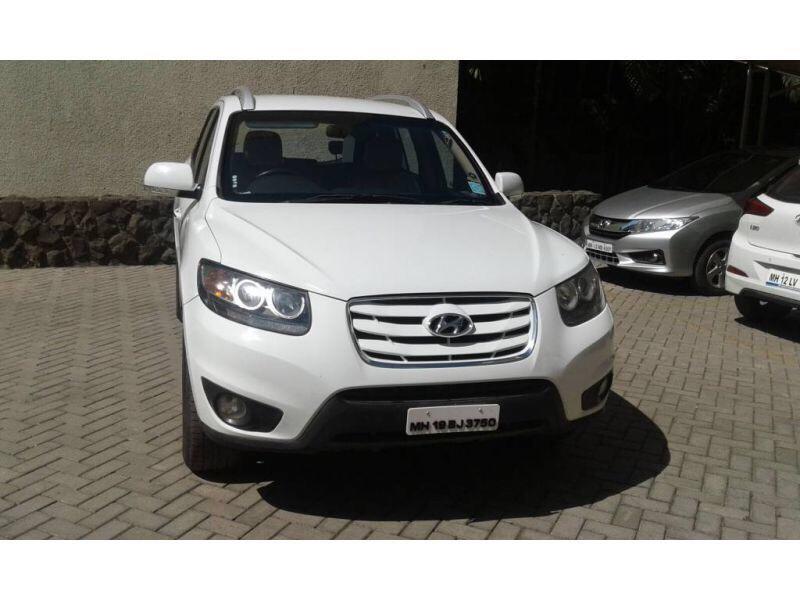 Hyundai Santa Fe 4WD AT 2012