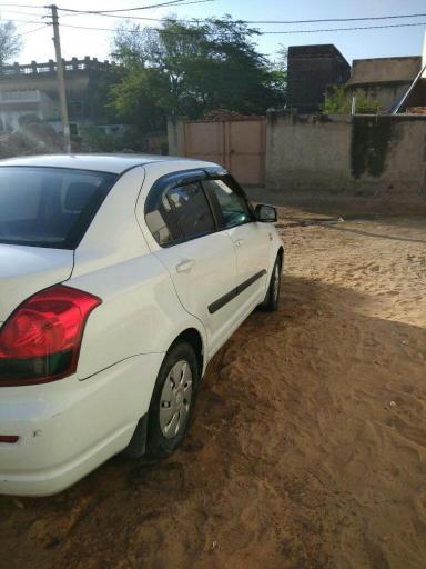 Maruti Suzuki Swift DZire LDi 2012