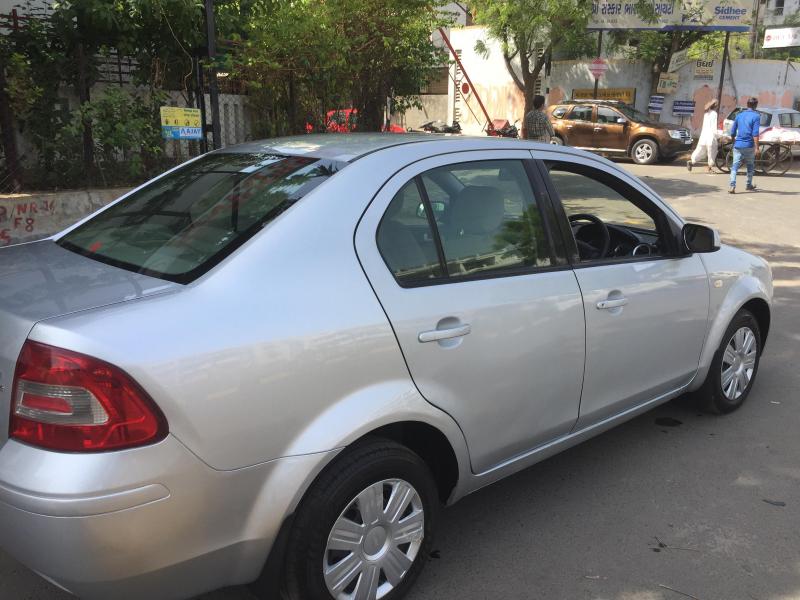 Ford Fiesta TITANIUM PLUS DIESEL 2011