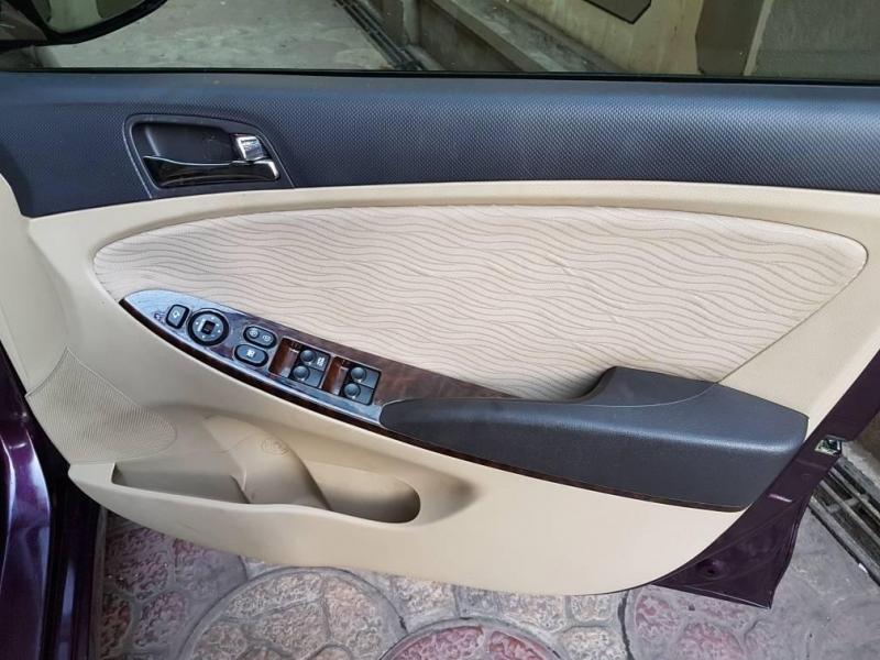 Hyundai Verna Fluidic 1.6 VTVT 2012