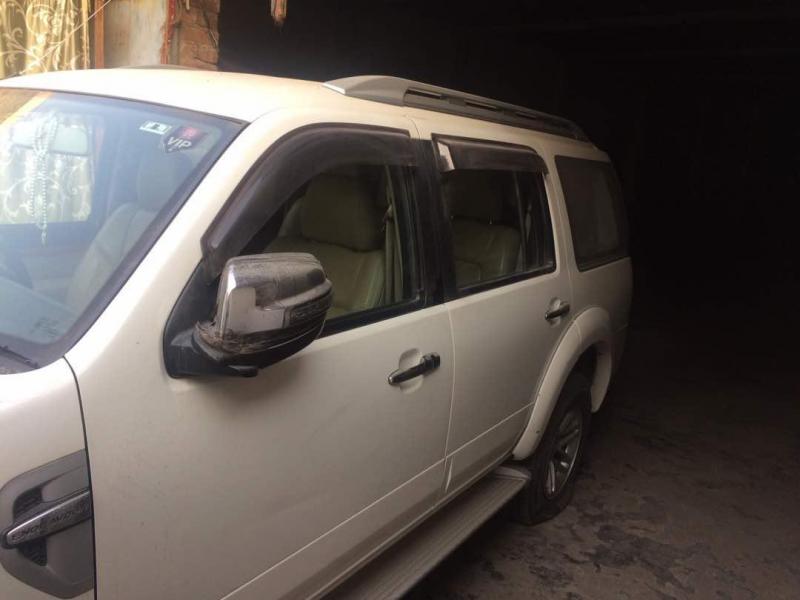 Ford Endeavour 3.0L 4X4 AT 2010