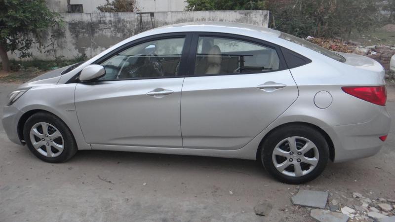 Hyundai Verna 1.6 CRDI SX 2011