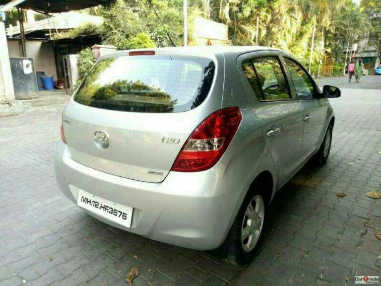 Hyundai i20 Sportz AT 1.4 2011