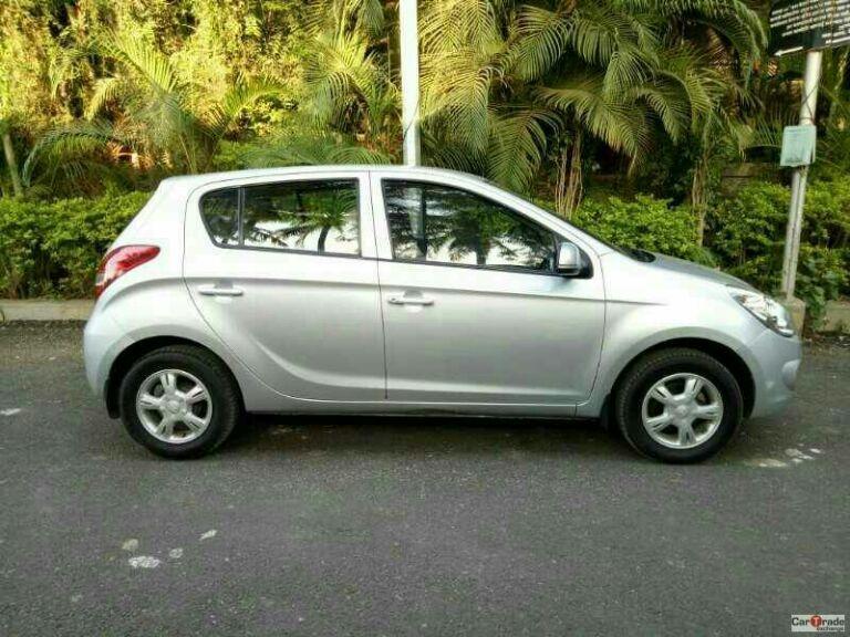 Hyundai i20 Sportz AT 1.4 2011