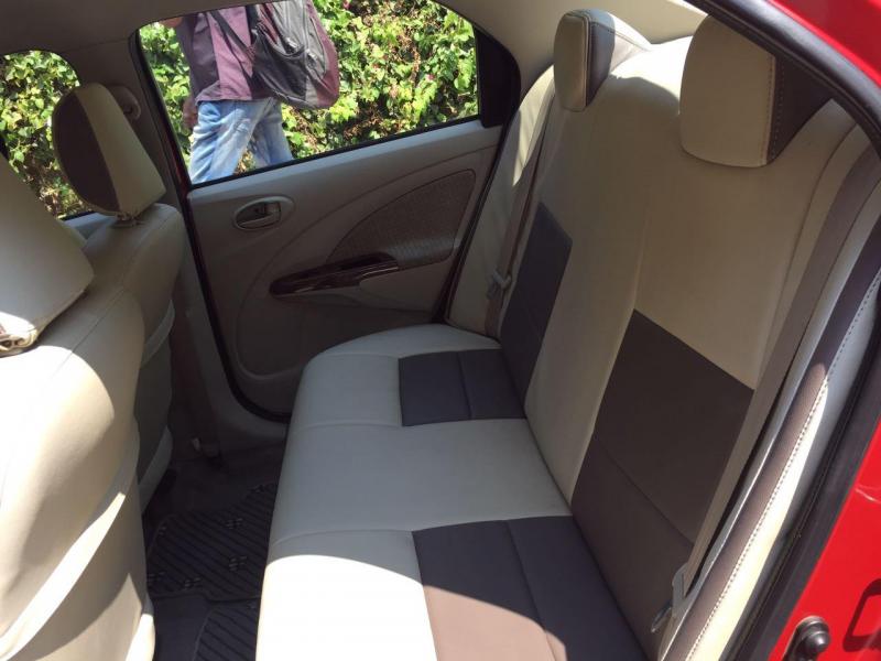 Toyota Platinum Etios V 2014