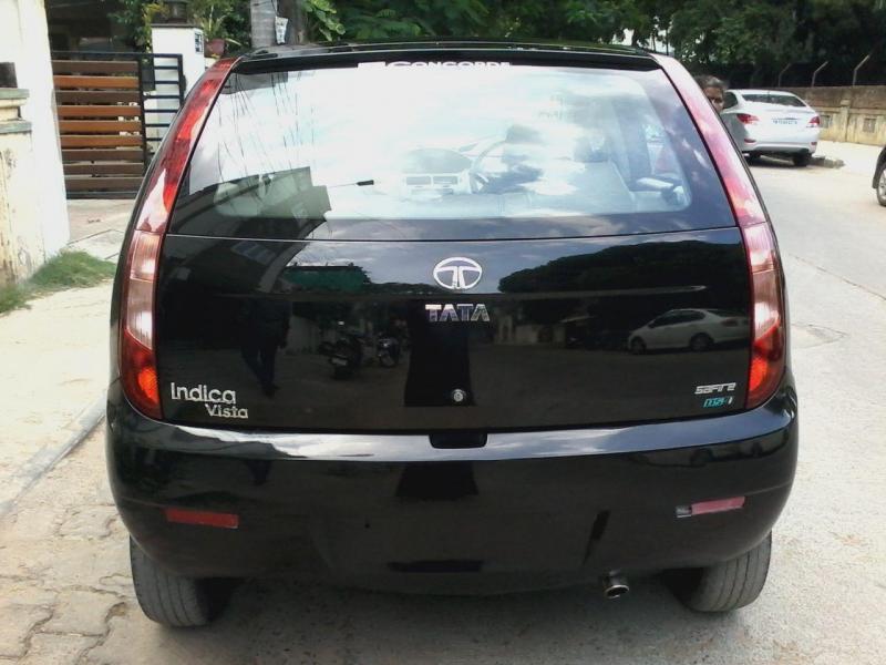 Tata Indica Vista Safire GLX 2010
