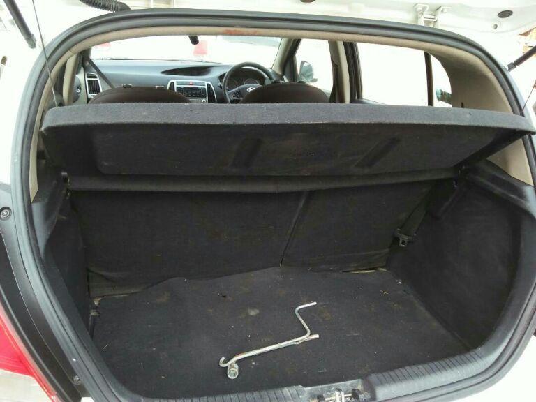 Hyundai i20 Sportz 1.2 2013