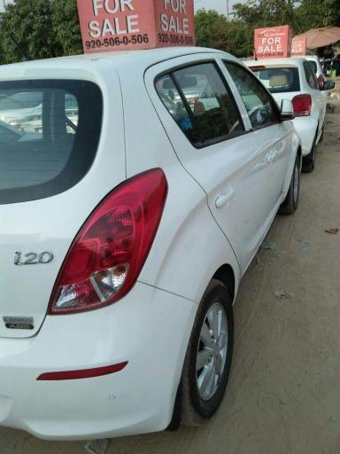 Hyundai i20 Sportz 1.2 2013