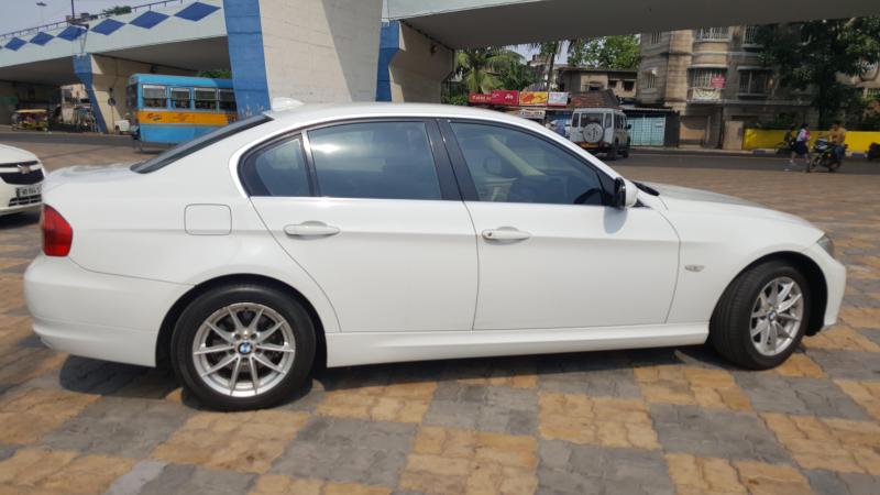 BMW 3 Series 320d 2010