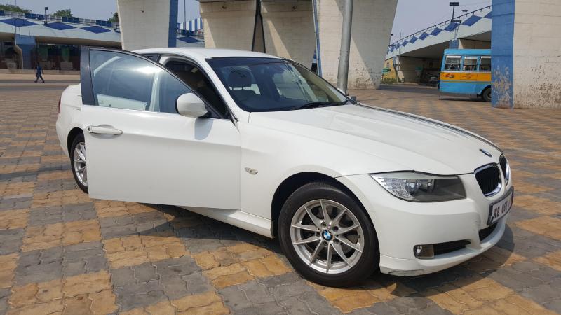 BMW 3 Series 320d 2010