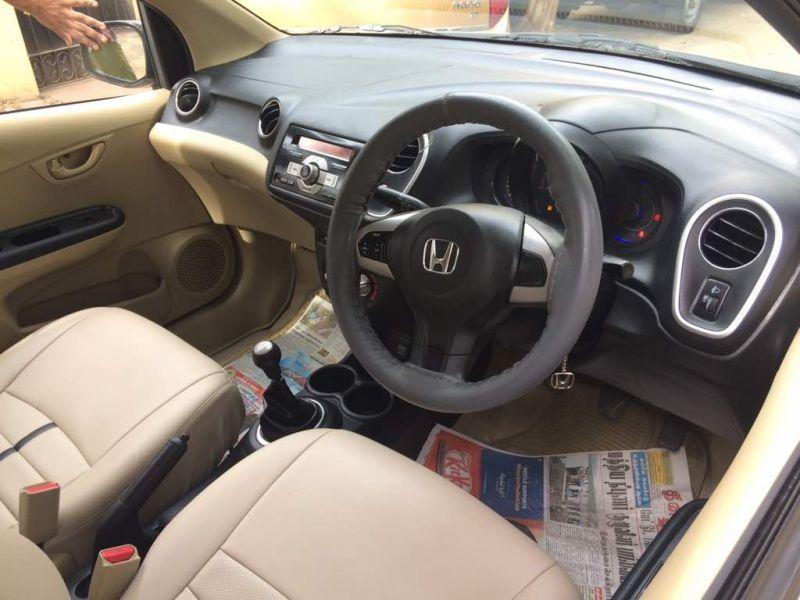 Honda Mobilio S i-DTEC 2015