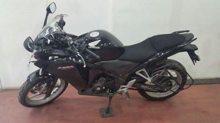 Honda CBR 250R 2014