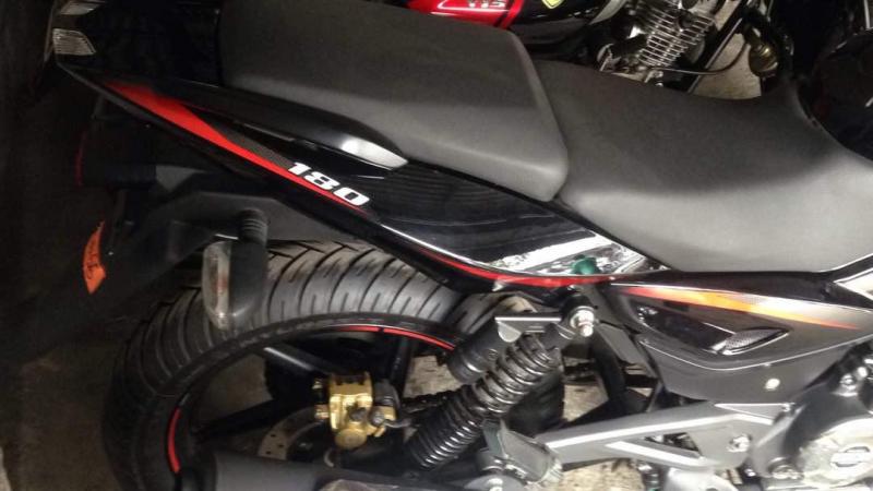 Bajaj Pulsar 180cc 2017