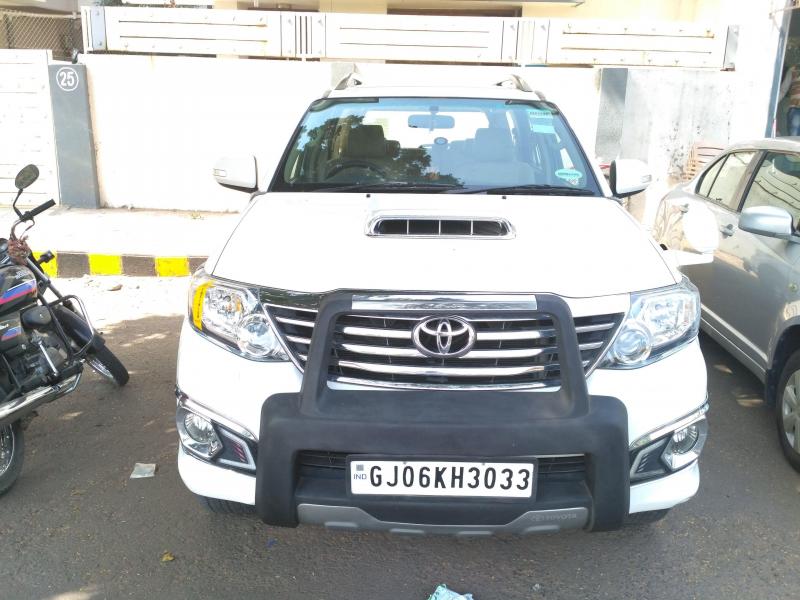 Toyota Fortuner 4x2 AT 2014