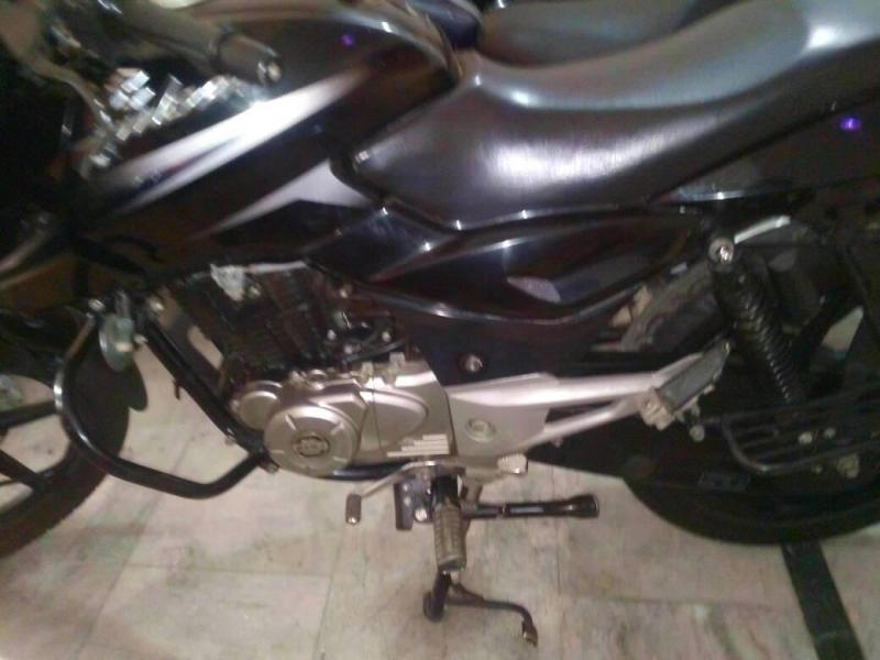 Bajaj Pulsar 150cc 2015