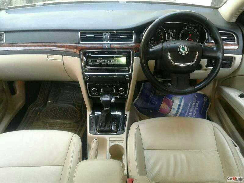 SKODA SUPERB Ambition 2.0 TDI CR AT 2013