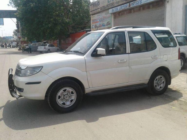 Tata Safari Storme 2.2 EX 4X2 2012