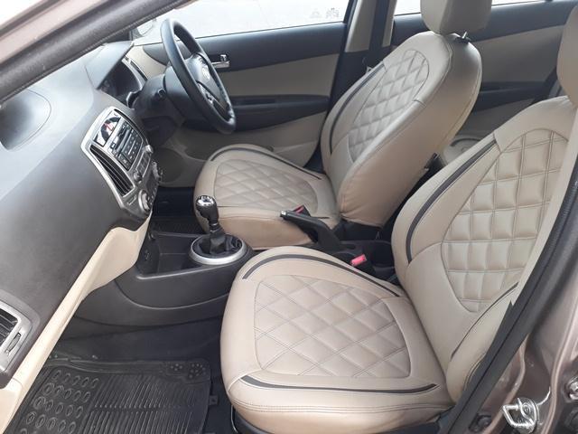 Hyundai i20 Sportz 1.4 CRDi 2012