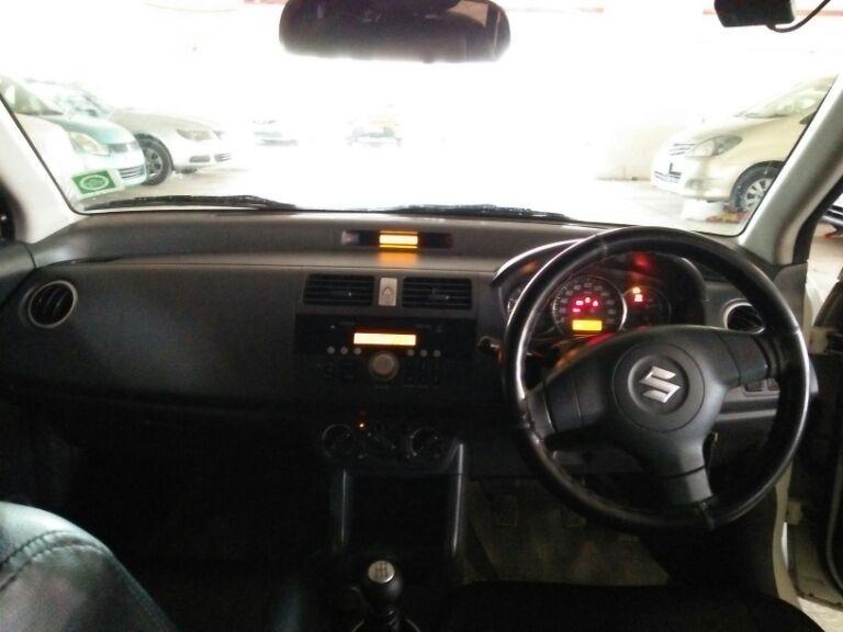 Maruti Suzuki Swift DZire VXi 2010