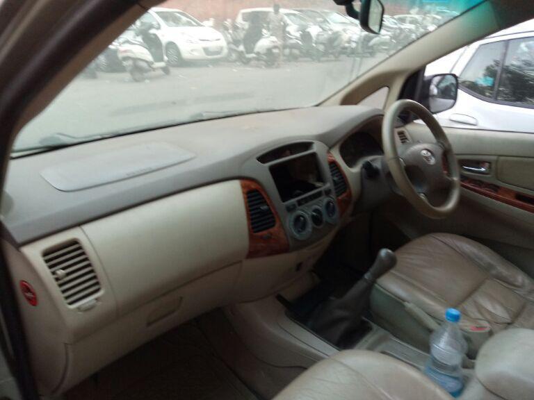 Toyota Innova 2.5 V 2008