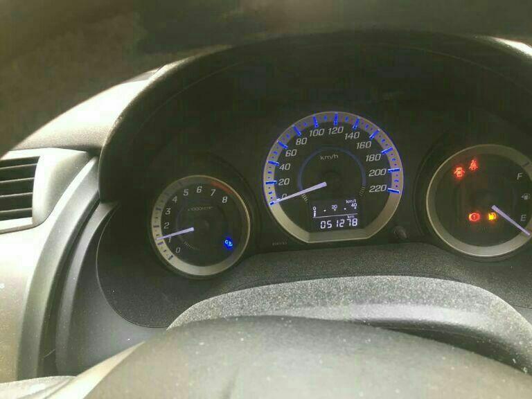 Maruti Suzuki Swift DZire VDi 2012