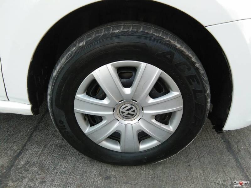 Volkswagen Polo Comfortline 1.2L (D) 2011