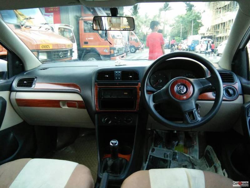 Volkswagen Polo Comfortline 1.2L (D) 2011