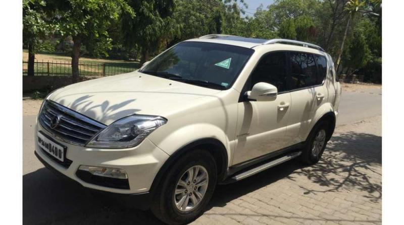 Mahindra Ssangyong Rexton RX7 2013