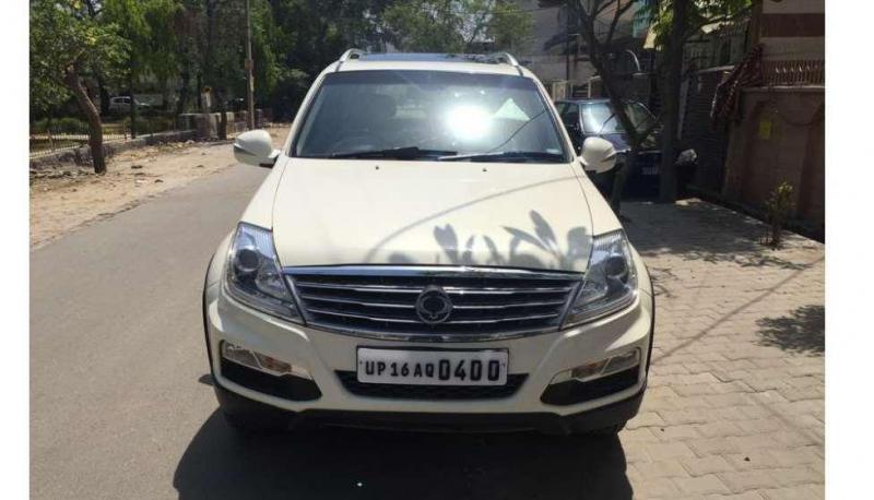 Mahindra Ssangyong Rexton RX7 2013