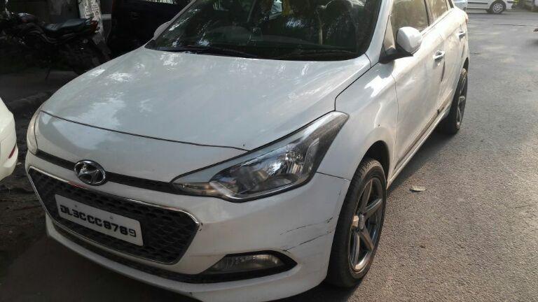 Hyundai Elite i20 Sportz 1.4 CRDi 2015