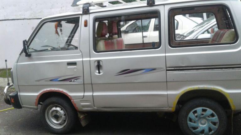 Maruti Suzuki Omni 8 SEATER 2011