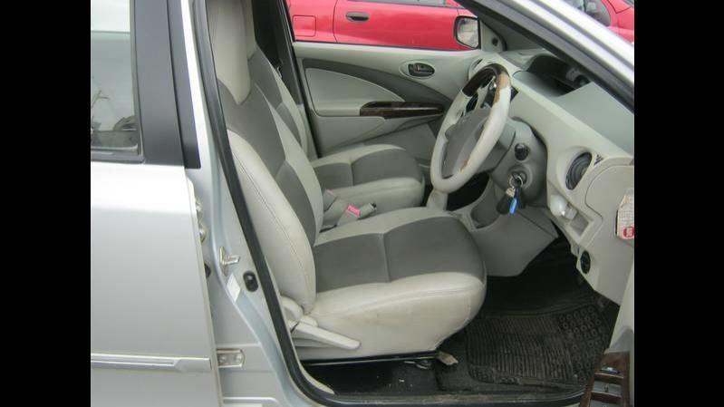 Toyota Etios GD 2012