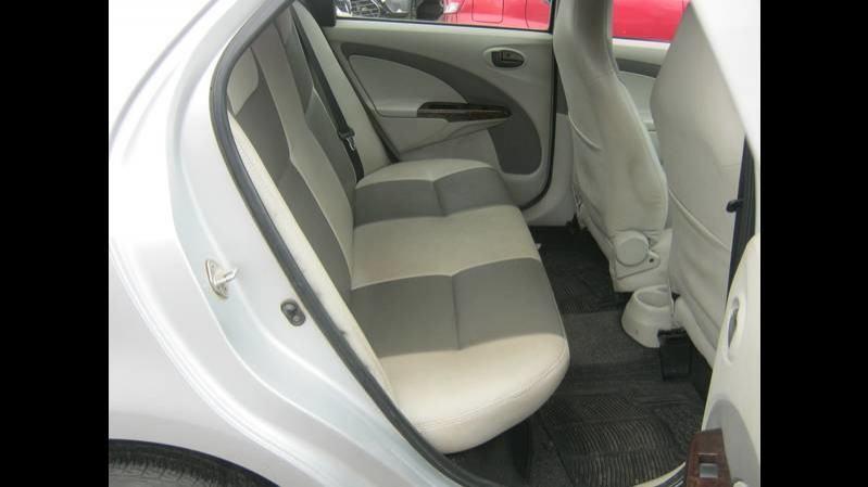 Toyota Etios GD 2012