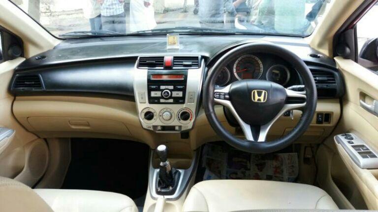 Honda City 1.5 CORPORATE MT 2010
