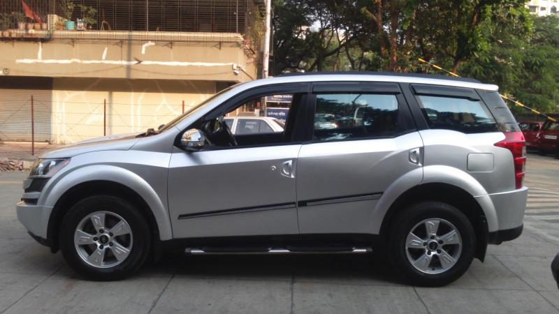 Mahindra XUV500 W8 2012