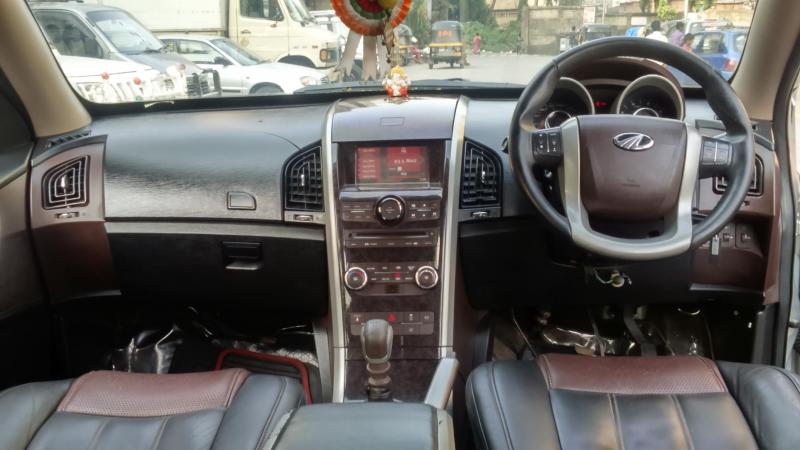 Mahindra XUV500 W8 2012