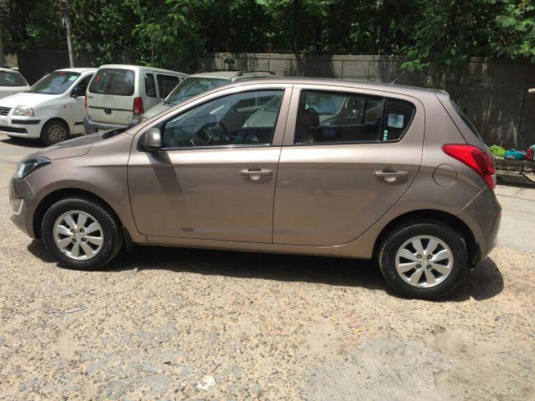 Hyundai i20 Sportz 1.2 (O) 2014