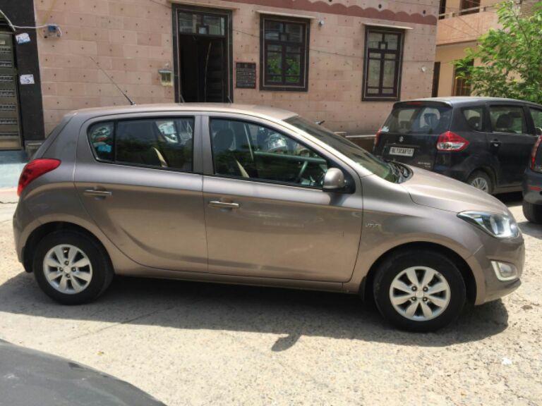 Hyundai i20 Sportz 1.2 (O) 2014