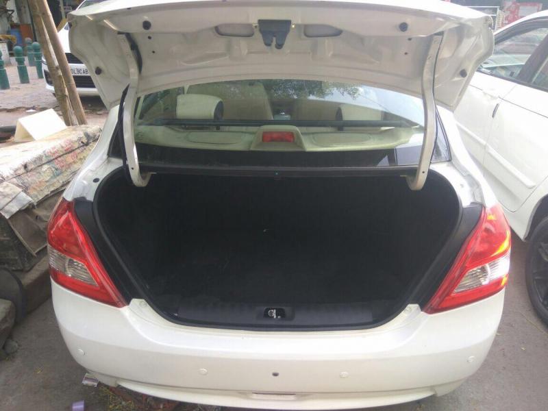 Maruti Suzuki Swift DZire VDi 2014